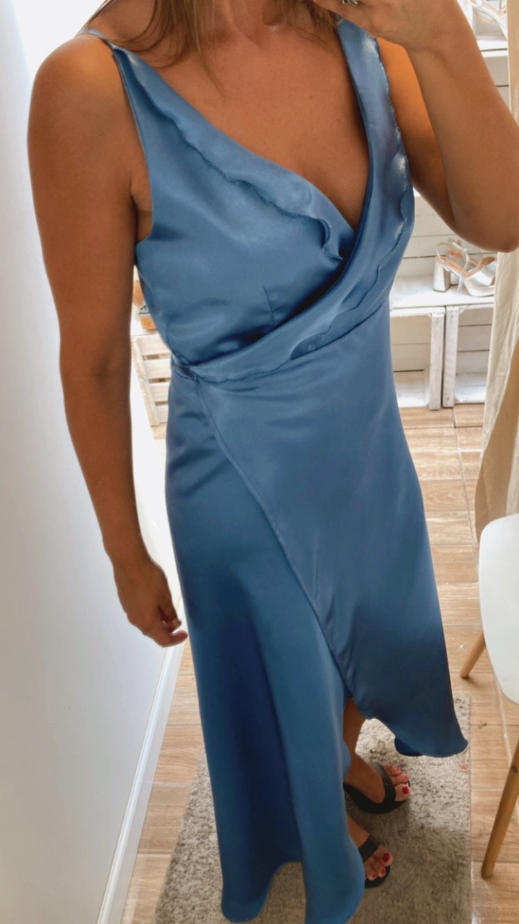 Vestido “Cruzado Celeste“